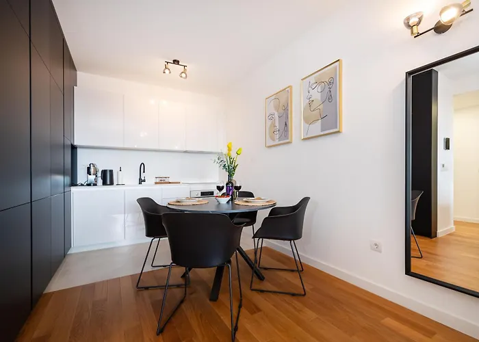 With Garage Apartament Zadar